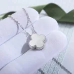 [Eternal Jewelry]CLOVER  15MM DIAMOND LASER NECKLACE SILVER - Image 5