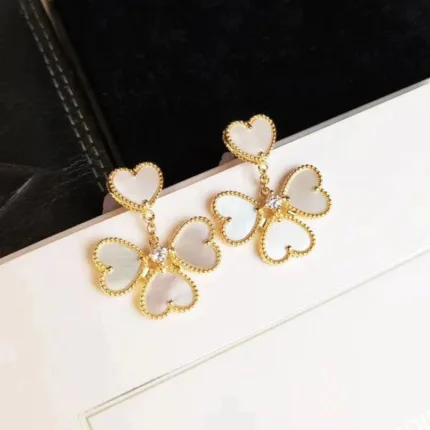 [Eternal Jewelry]CLOVER SWEET WHITE MOP EARRINGS