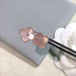 [Eternal Jewelry]CLOVER MEDIUM 1 MOTIFS  PINK MOP DIAMOND EARRINGS - Image 9