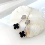 [Eternal Jewelry]CLOVER 2 MOTIFS  DIAMOND ONYX EARRINGS SILVER - Image 7