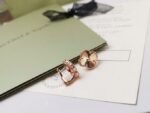 [Eternal Jewelry]CLOVER MEDIUM STUD EARRINGS - Image 3