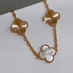[Eternal Jewelry]CLOVER BRACELET 5 MOTIF WHITE MOP PINK GOLD - Image 4