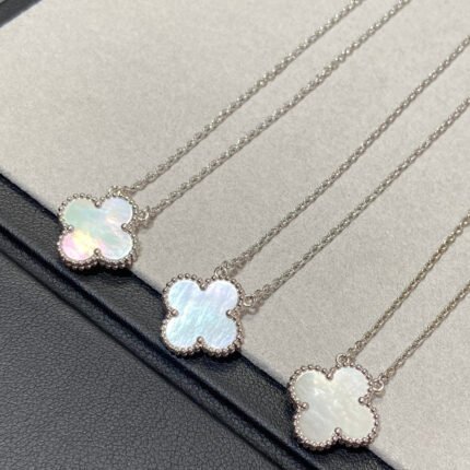 [Eternal Jewelry]CLOVER MEDIUM SILVER WHITE MOP NECKLACE