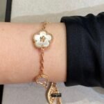[Eternal Jewelry]LUCKY SPRING 5 MOTIF BRACELET - Image 4