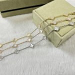 [Eternal Jewelry]CLOVER 6 MOTIF WHITE MOP BRACELET - Image 2