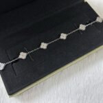 [Eternal Jewelry]CLOVER 6 MOTIF DIAMOND BRACELET - Image 8