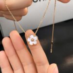 [Eternal Jewelry]LUCKY  WHITE MOP  PLUM BLOSSOM NECKLACE - Image 2