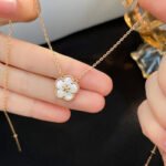 [Eternal Jewelry]LUCKY  WHITE MOP  PLUM BLOSSOM NECKLACE - Image 3