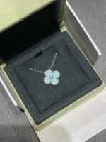 [Eternal Jewelry]CLOVER 1 DIAMOND LIGHT BLUE SILVER NECKLACE - Image 6