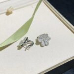 [Eternal Jewelry]FRIVOLE SILVER FLOWER DIAMOND EARRINGS - Image 5