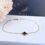 [Eternal Jewelry]CLOVER  CARNELIAN SINGLE FLOWER BRACELET - Image 4