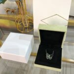 [Eternal Jewelry]LARGE BUTTERFLY SILVER PENDANT DIAMOND NECKLACE - Image 2