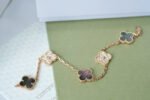 [Eternal Jewelry]CLOVER 5 MOTIFS DARK MOP AND DIAMONDS PINK GOLD BRACELET - Image 5