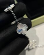 [Eternal Jewelry]CLOVER SILVER 5 MOTIFS BRACELET - Image 4